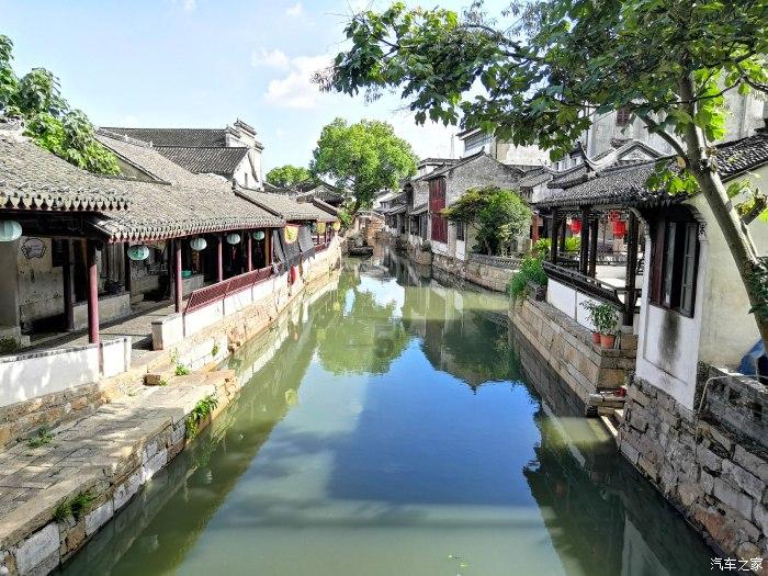 救援飞行员